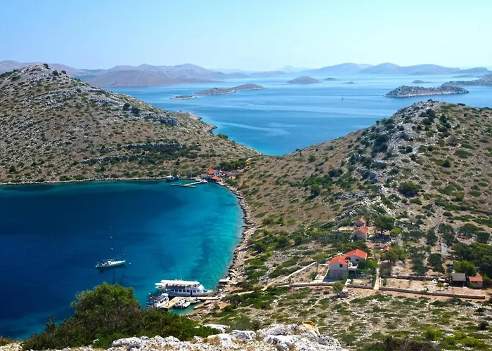 Appartement In With Terrace, Air Conditioning, Wi-fi *